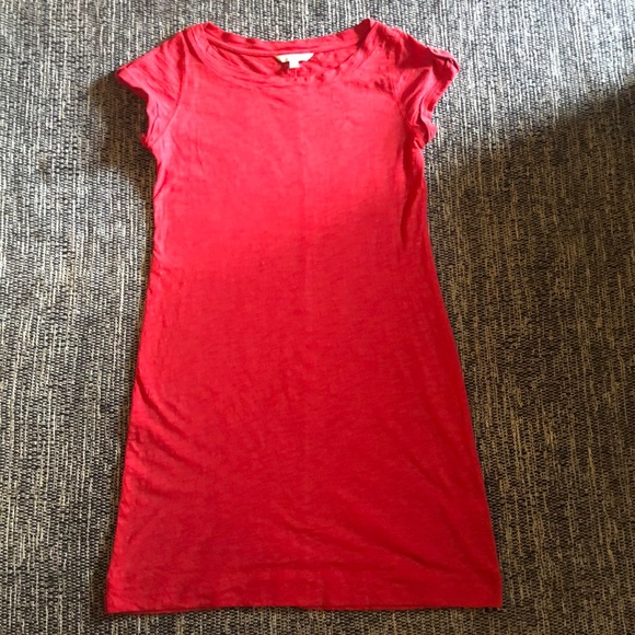 Banana Republic Dresses & Skirts - Banana Republic red T-shirt style dress